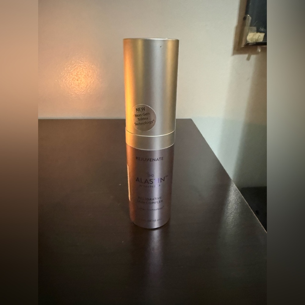 ALASTIN Restorative skin complex 0.5oz NWT